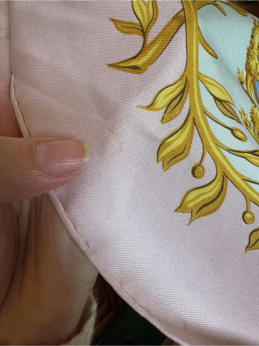 Hermes Bordeaux Porte Oceane Silk Scarf - Picture 7 of 10